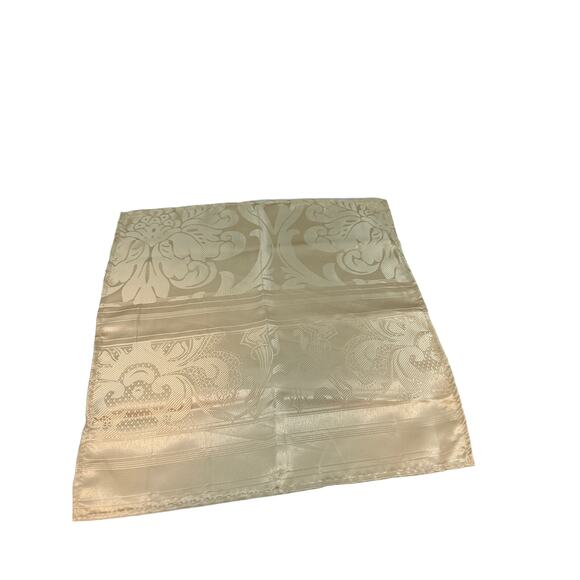 St. Nicholas Square Tablecloth Damask Floral Pattern Beige Neutral Decor - Picture 2 of 8